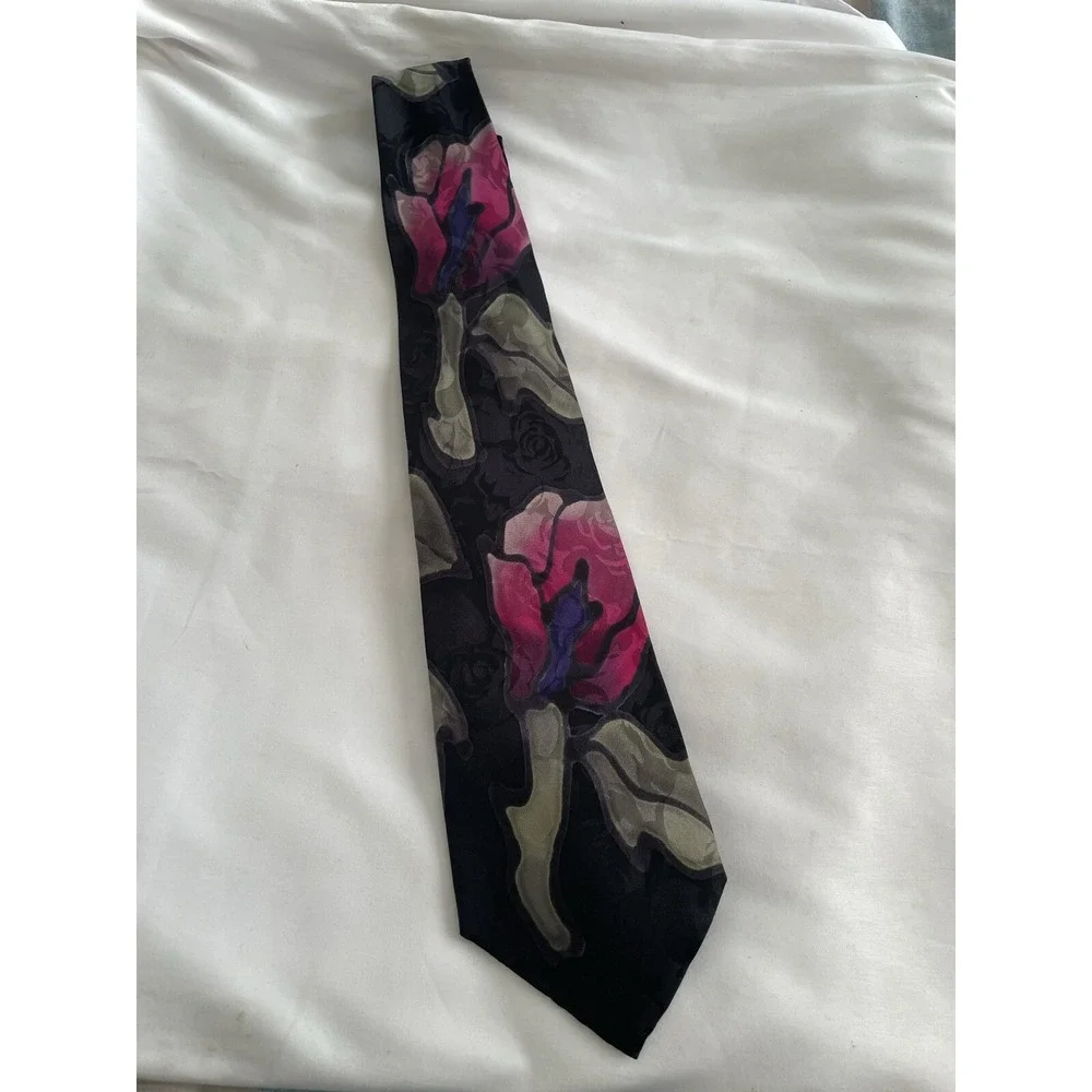 ZABEL Aoko Floral Abstract Art Tie 100%‎ Silk Hand Sewn USA Black Pink